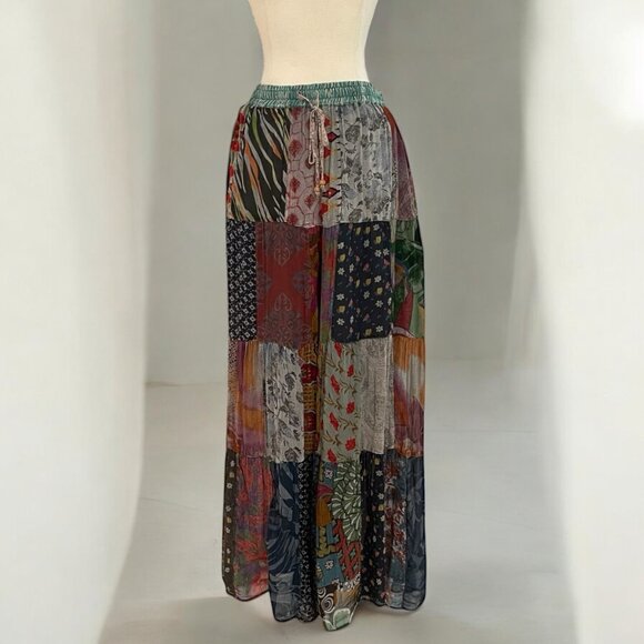 Retro Revival  Patchwork Pants NWT Size Small - Picture 1 of 4